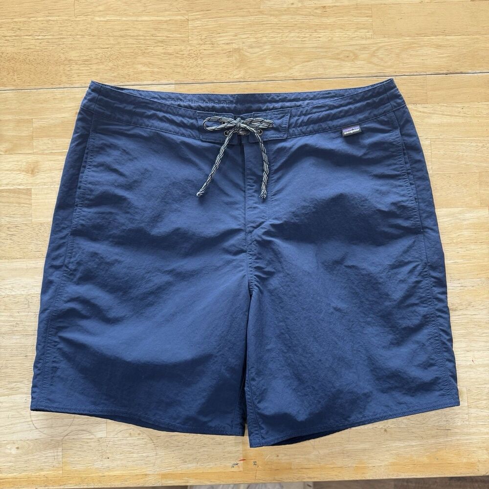 Patagonia Wavefarer Hybrid Walk Shorts 7” Inseam Mens Size 34 Blue Outdoors EUC - Picture 2 of 8